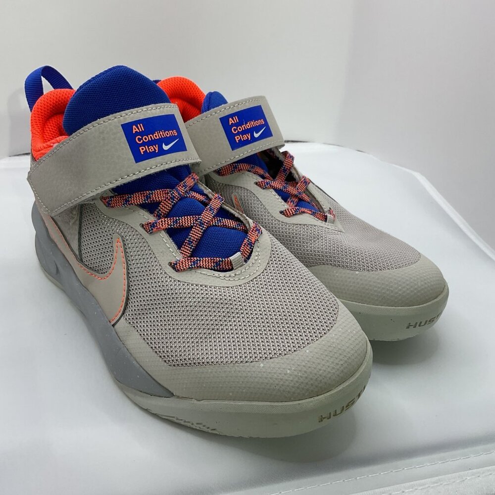 Nike Kids All Conditions Play Hustle D9 Basketball Shoes US 2.5Y Grey/Orange/Blu